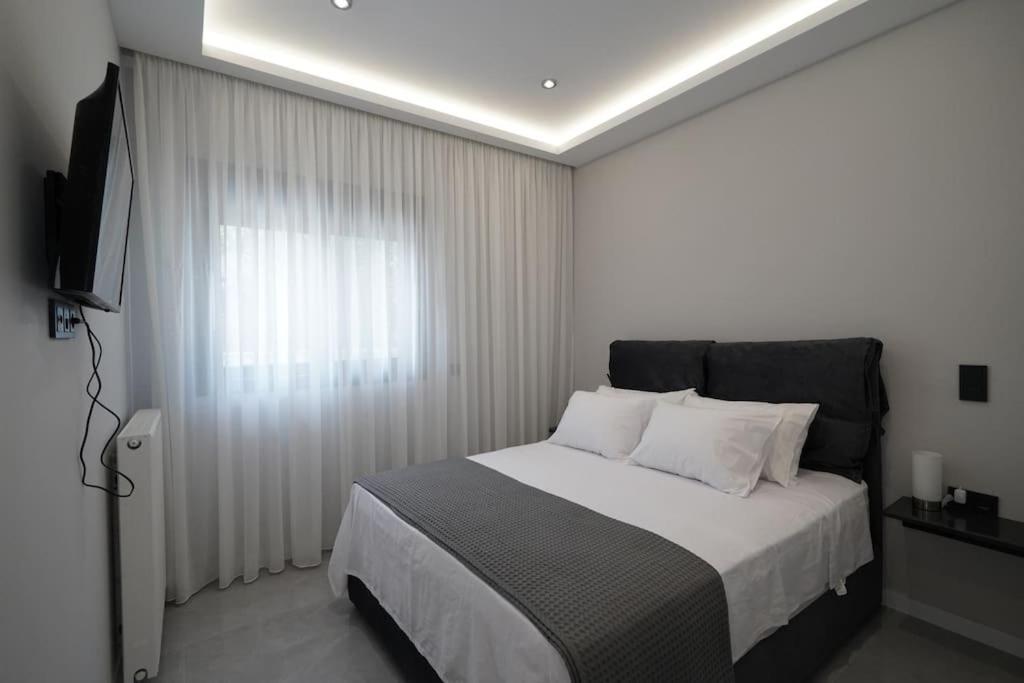 Brand New 3Br With 2 Bathrooms Marousi Apartment Athens Exterior photo